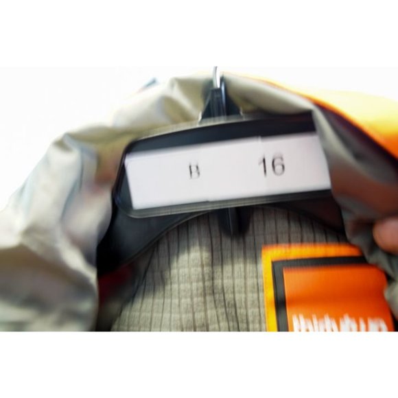 ThirtyTwo Boys Orange Grasser Waterproof Insulated Snowboarding Jacket Size M - Picture 7 of 7